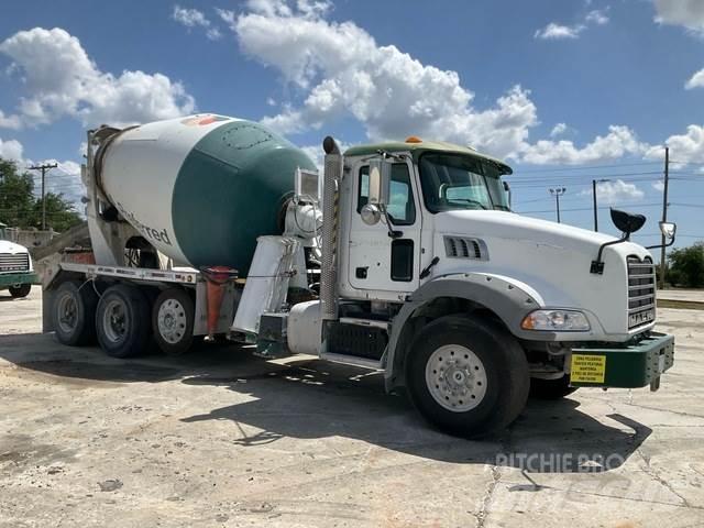 Mack GU813 Muut kuorma-autot