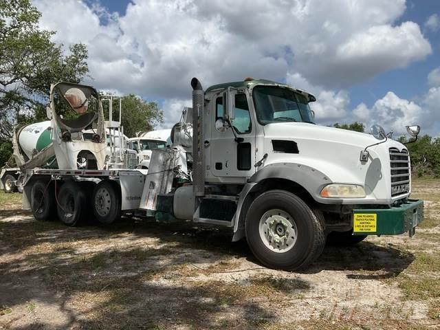 Mack GU813 Muut kuorma-autot