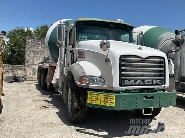 Mack GU813 Muut kuorma-autot
