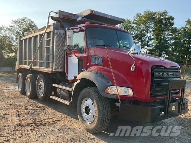 Mack GU813 Sora- ja kippiautot