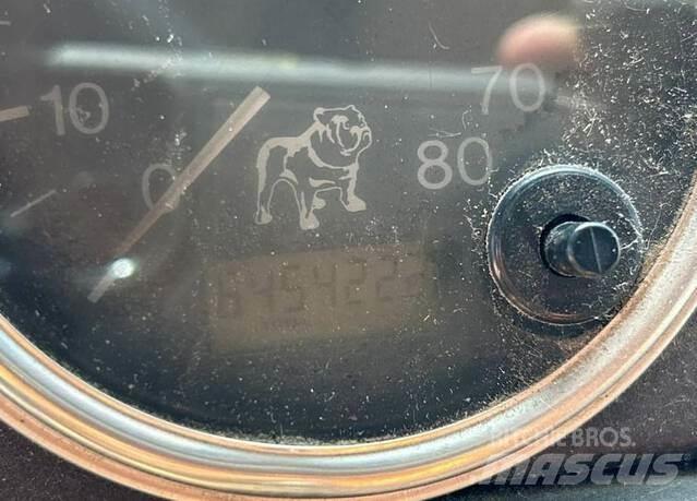 Mack MR688S Betonipumppuautot