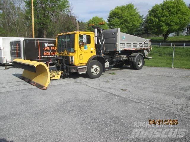Mack MR690P Lumiaurat