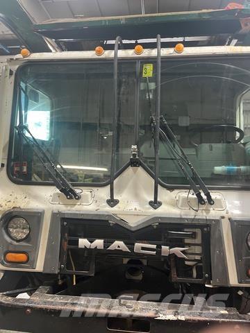 Mack MRU613 Jäteautot