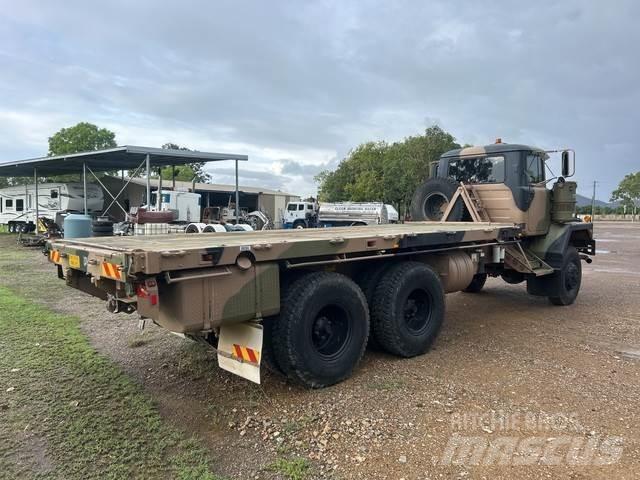 Mack R686T Lava-kuorma-autot