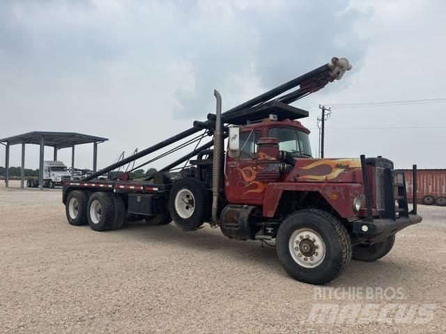 Mack RD600 Muut koneet