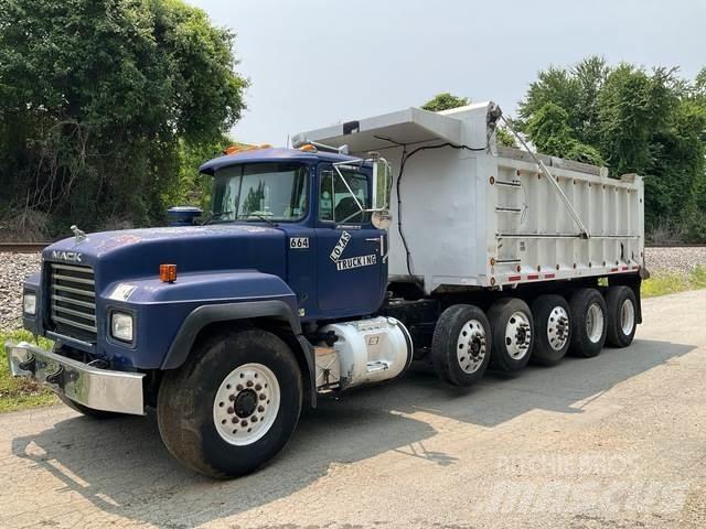 Mack RD688S Sora- ja kippiautot