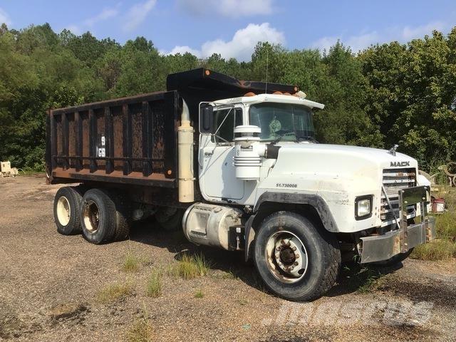 Mack RD688S Sora- ja kippiautot