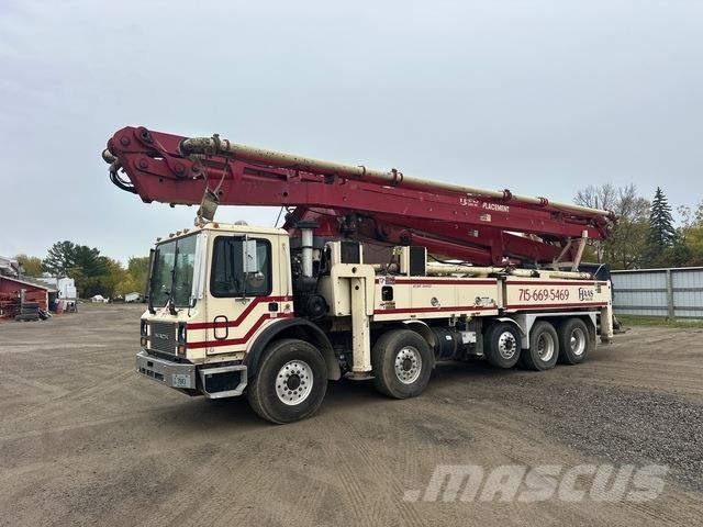 Mack S 45SX Betonipumppuautot