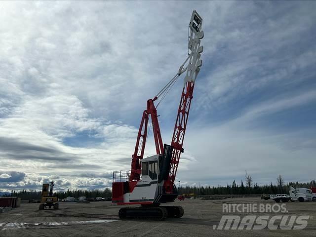 Madill 124 Harvesterinosturit
