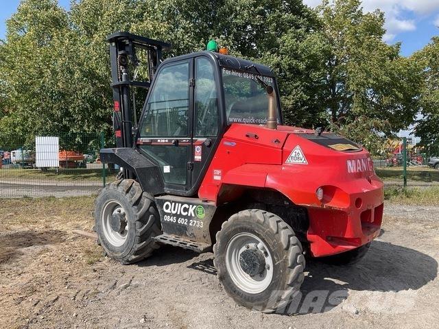 Manitou M26-4 Maastotrukit