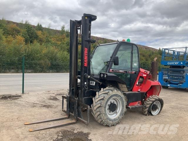 Manitou M30-4 Maastotrukit