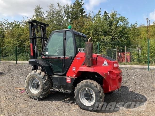Manitou M30-4 Maastotrukit