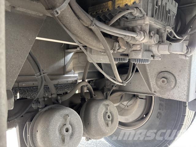 MaxiTrans  Lavaperävaunut