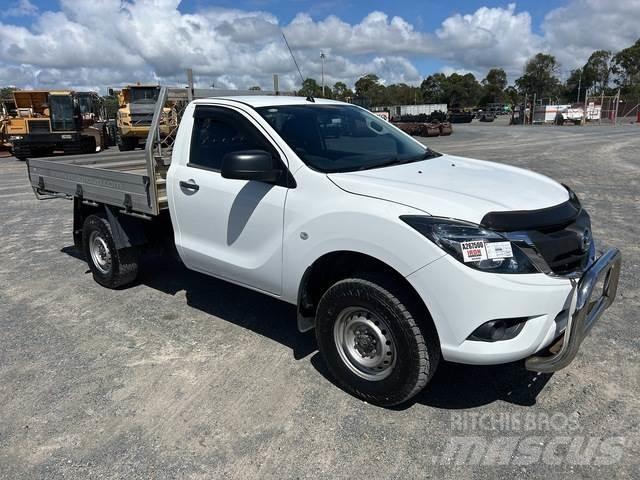 Mazda BT-50 Lava-autot