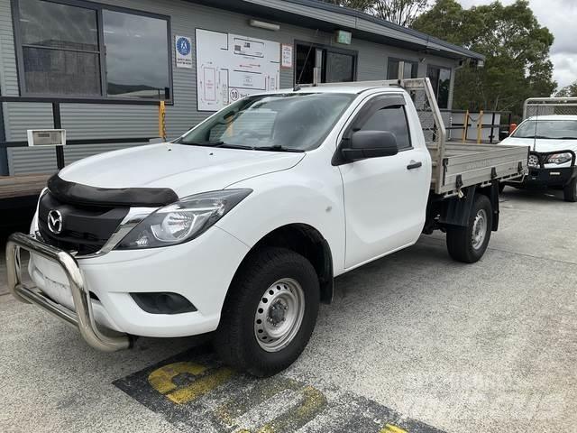 Mazda BT-50 Lava-autot