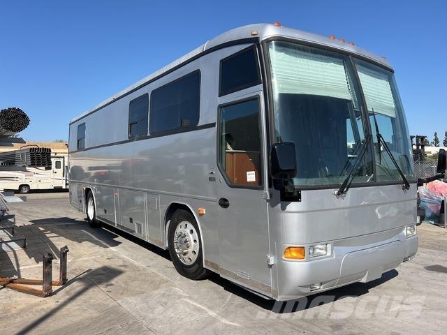 MCI F3500 Asuntoautot ja asuntovaunut