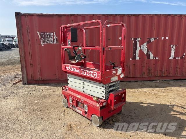 MEC 1330SE Saksilavat