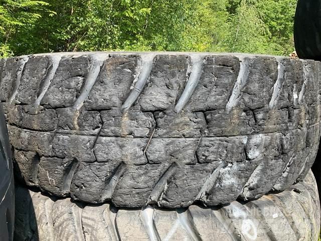 Michelin XDR2 Renkaat ja vanteet