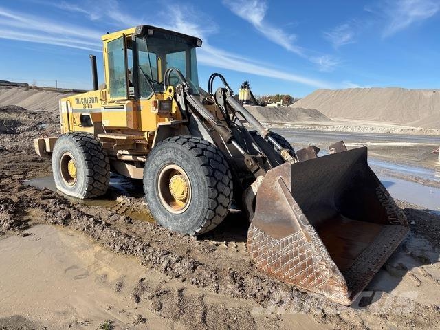 Michigan L90 Pyöräkuormaajat