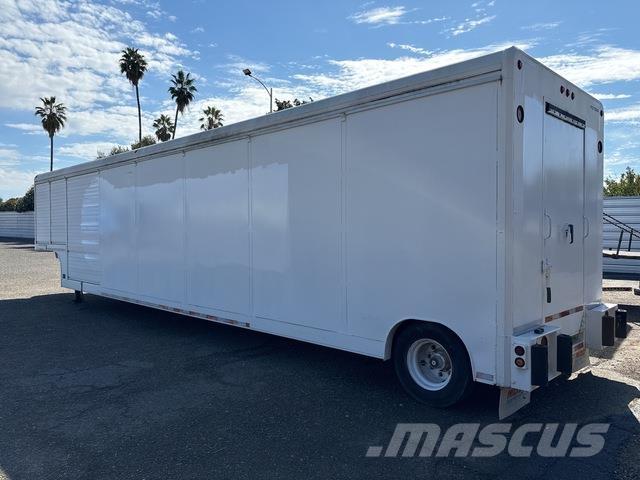 Mickey  Juomien jakelu perävaunut