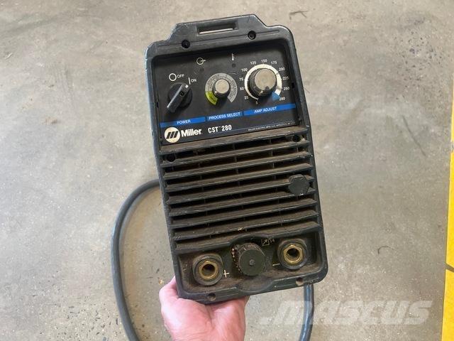 Miller CST-280 Hitsauslaitteet