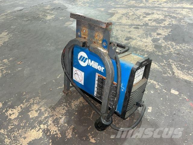 Miller CST-280 Hitsauslaitteet