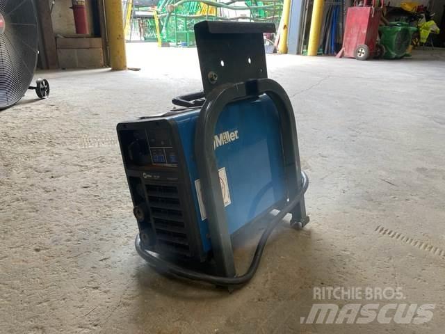 Miller CST 282 Hitsauslaitteet