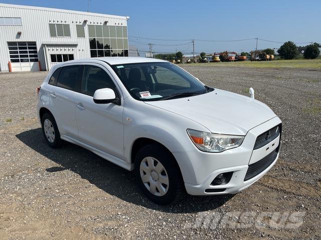 Mitsubishi RVR Henkilöautot