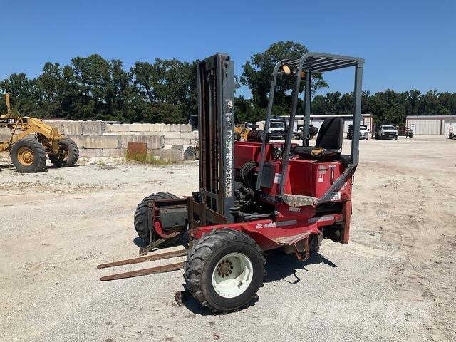 Moffett M5000 Ajoneuvotrukit