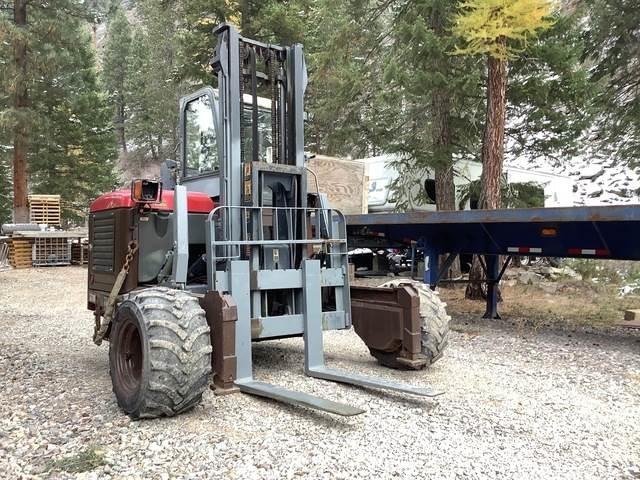 Moffett M55 Ajoneuvotrukit