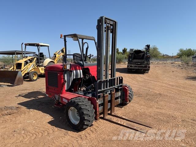Moffett M55 Ajoneuvotrukit