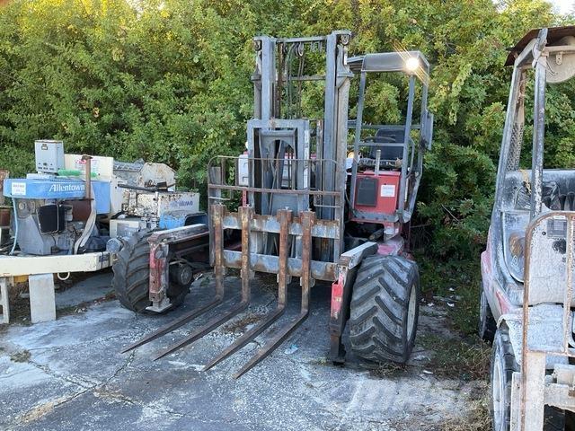 Moffett M5500P Ajoneuvotrukit