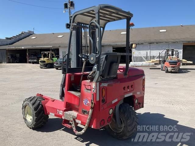 Moffett M55P Ajoneuvotrukit