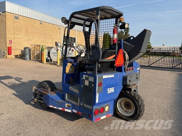 Moffett TM55.4 Ajoneuvotrukit