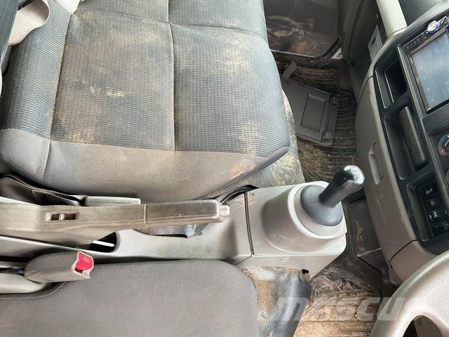 Nissan ATLAS Lava-kuorma-autot