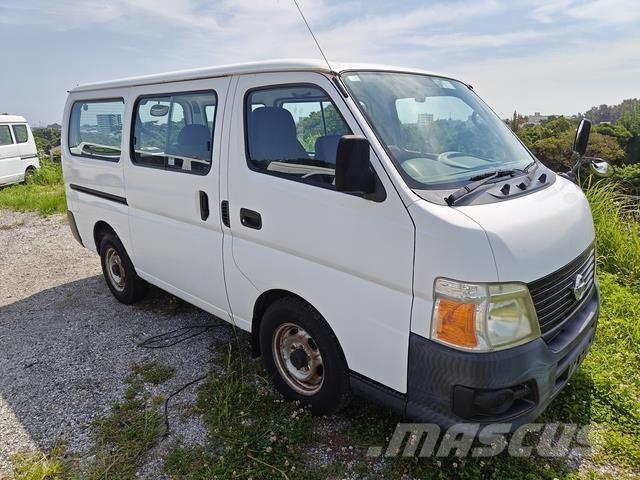 Nissan Caravan Minibussit