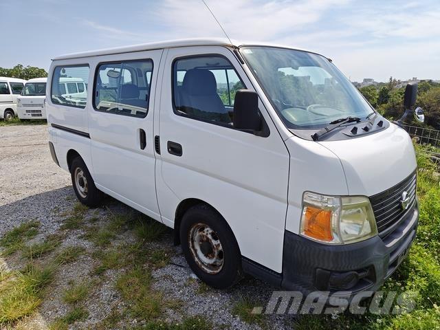 Nissan CARAVAN Minibussit