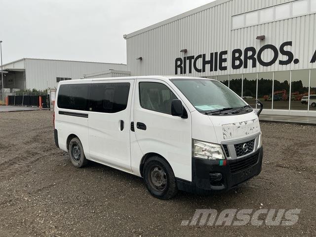 Nissan Caravan Minibussit