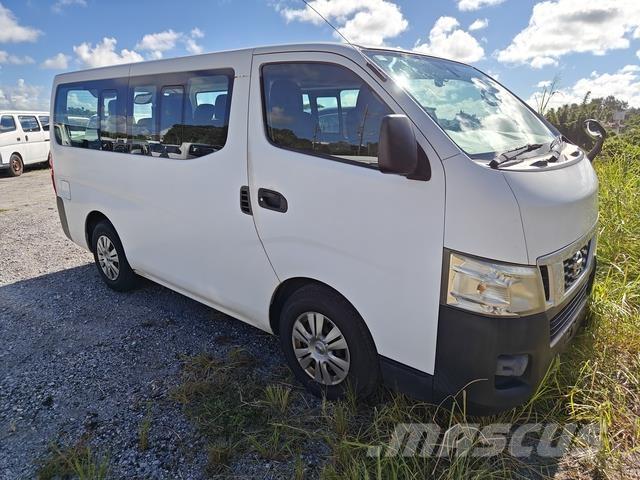 Nissan Caravan Minibussit