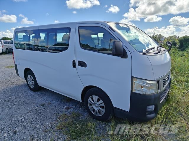 Nissan Caravan Minibussit