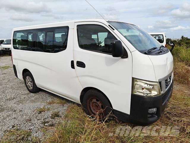 Nissan Caravan Minibussit