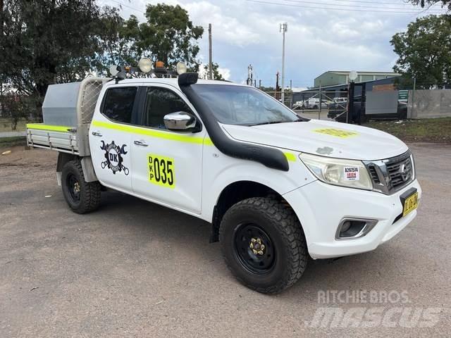 Nissan Navara Lava-autot
