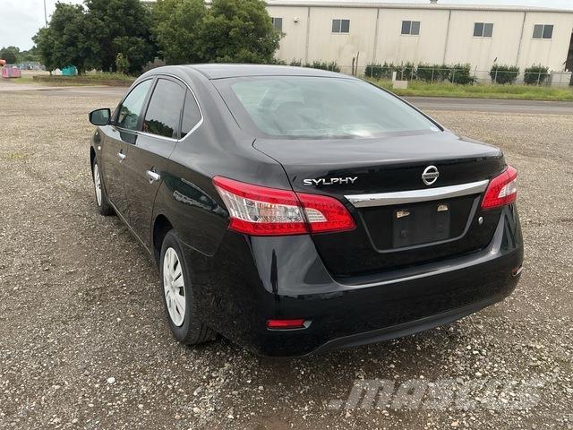 Nissan SYLPHY Henkilöautot