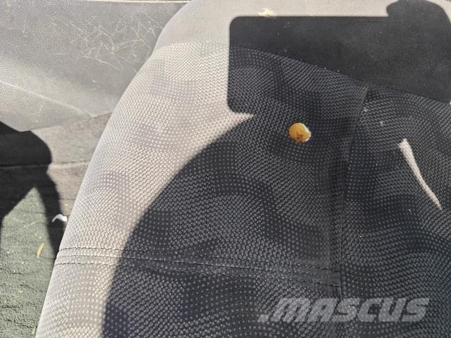 Nissan SYLPHY Henkilöautot