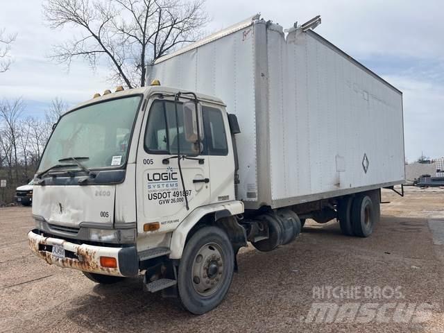 Nissan UD2600 Umpikorikuorma-autot