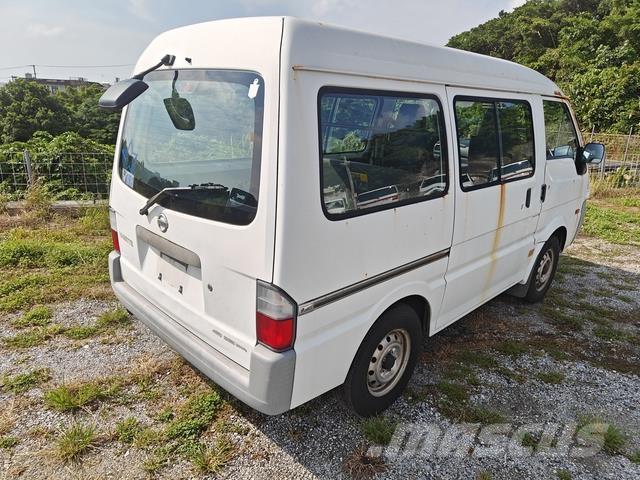 Nissan VANETTE Minibussit