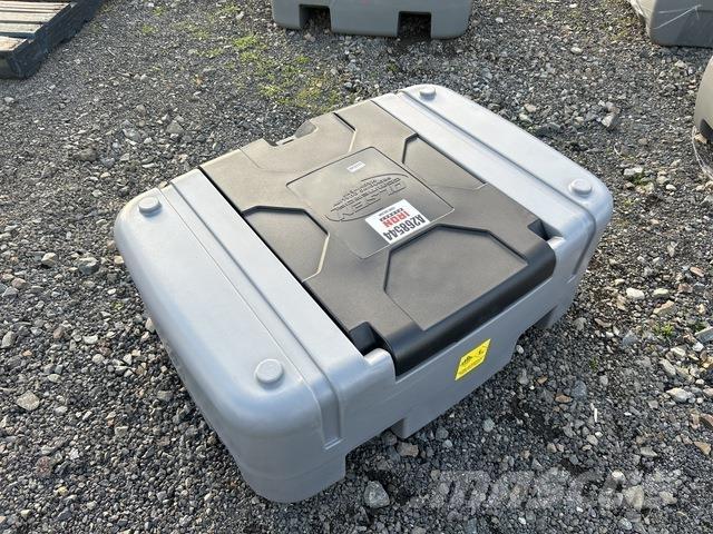  Olsen DD210 Polttoaine- ja lisäainesäiliöt