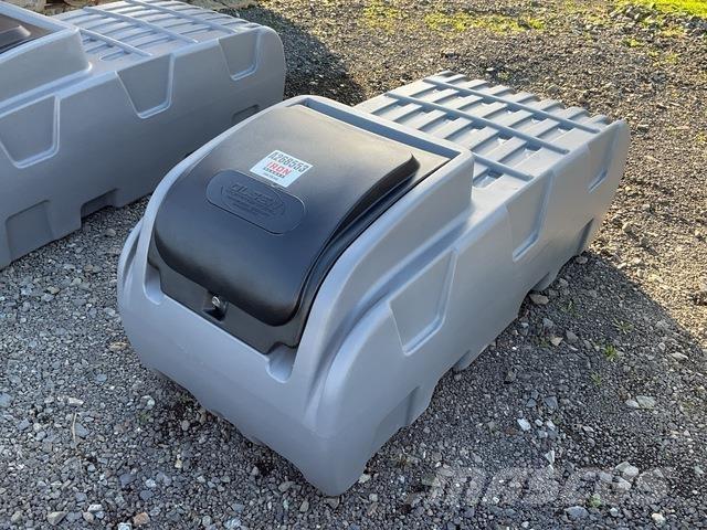  Olsen DD500 Polttoaine- ja lisäainesäiliöt
