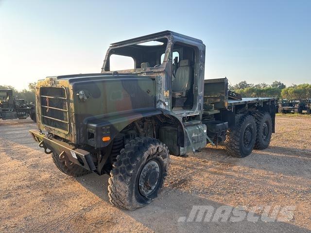 Oshkosh  Umpikorikuorma-autot