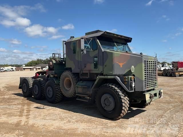 Oshkosh M1070 Hinausautot